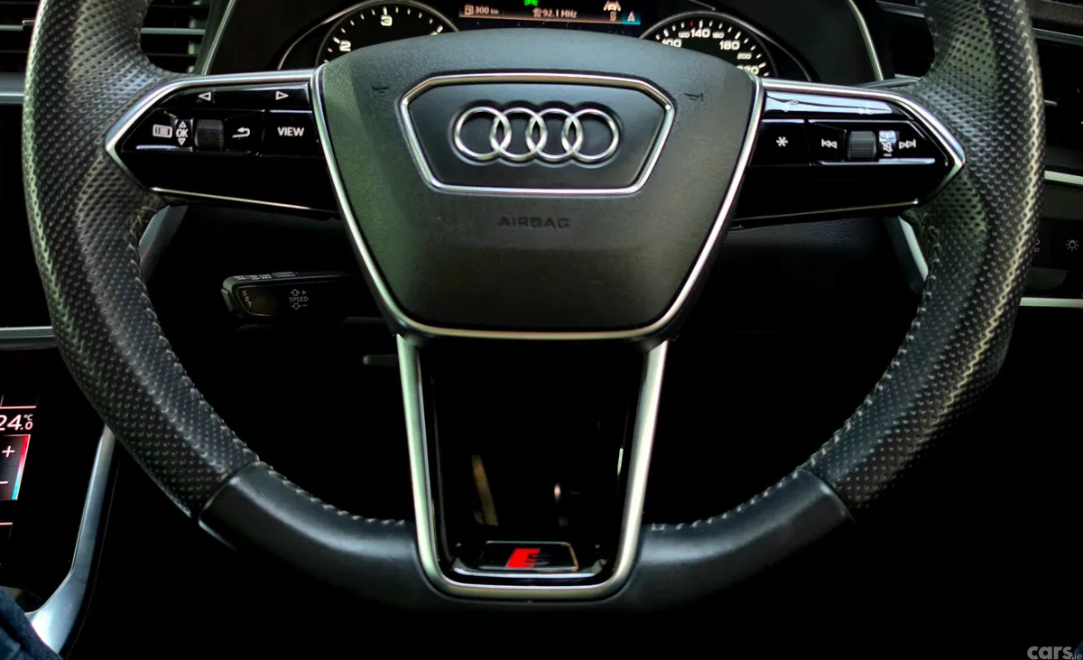Audi A6 Saloon, Diesel, 2019, Black