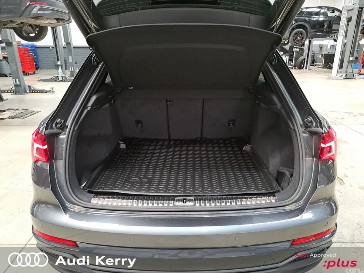 Audi Q3 SUV, Diesel, 2024, Grey