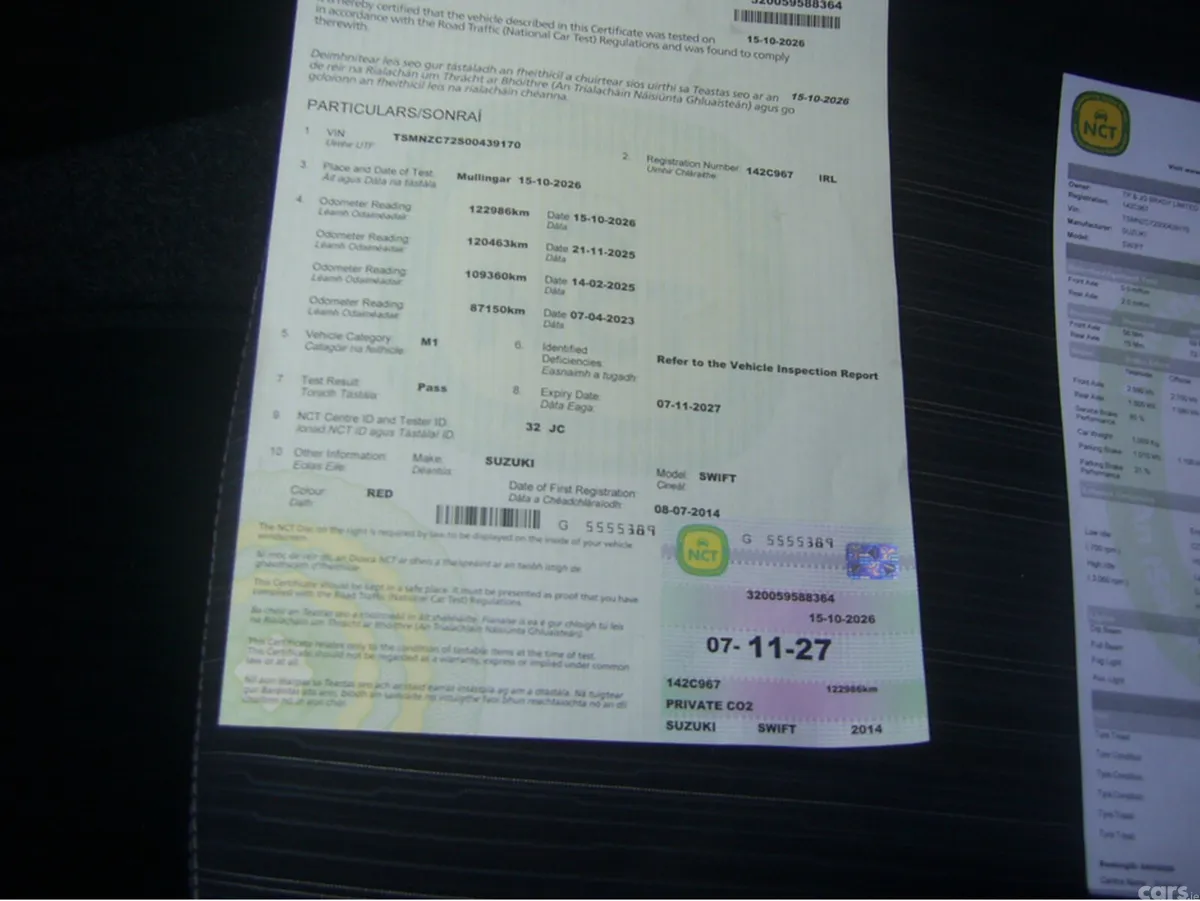 Suzuki Swift Hatchback, Petrol, 2014, Red