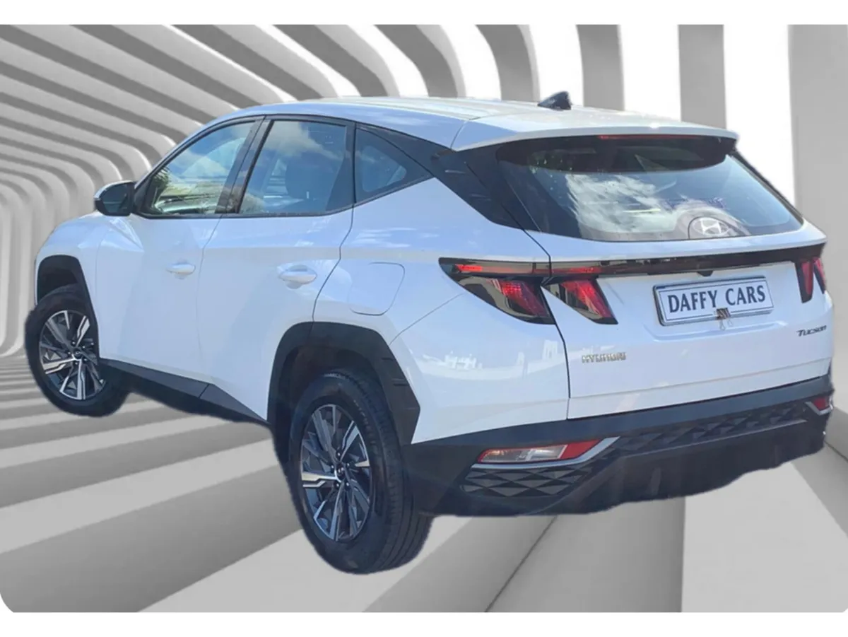 Hyundai Tucson MPV, Diesel, 2023, White