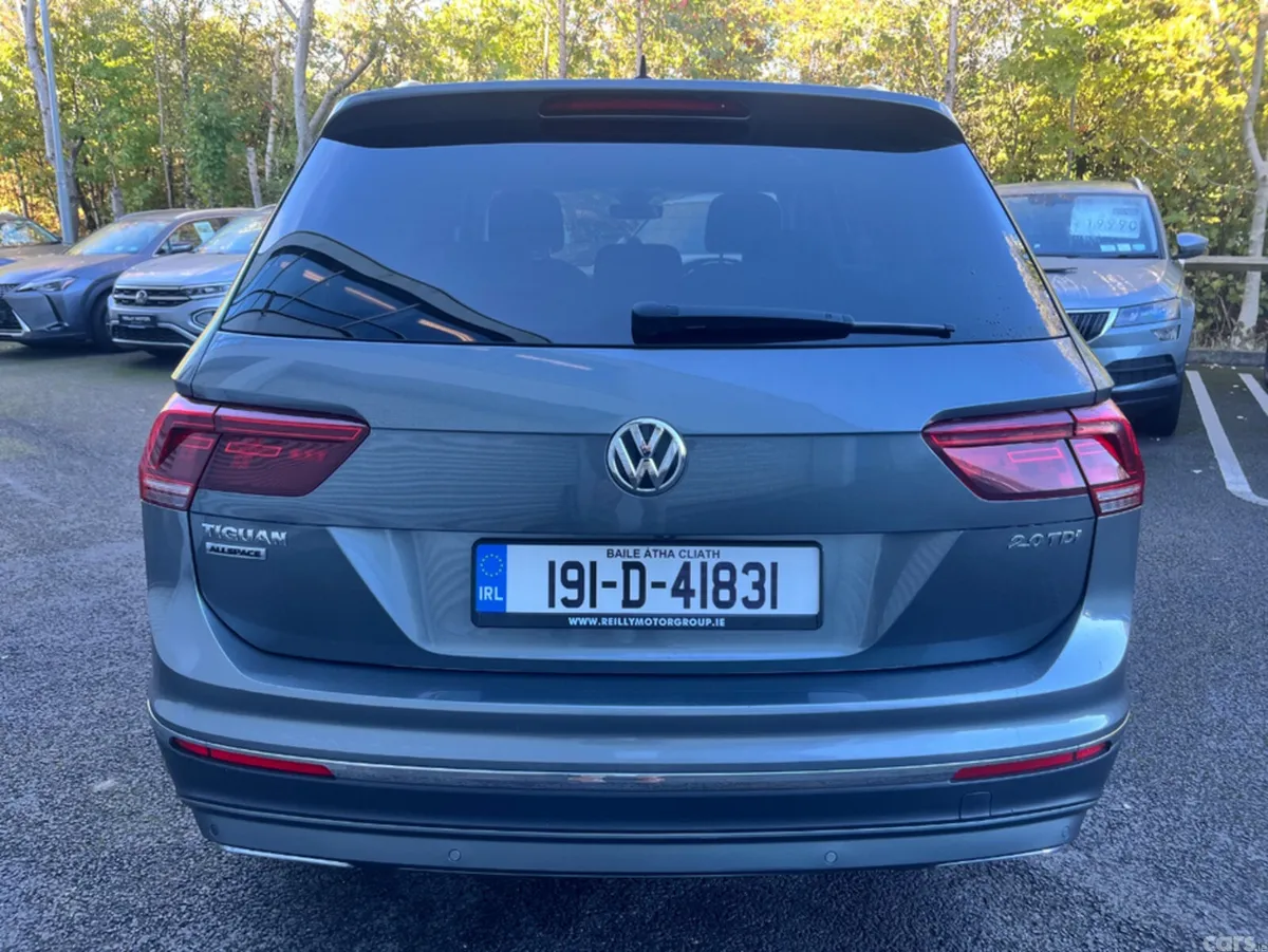 Volkswagen Tiguan Allspace SUV, Diesel, 2019, Grey