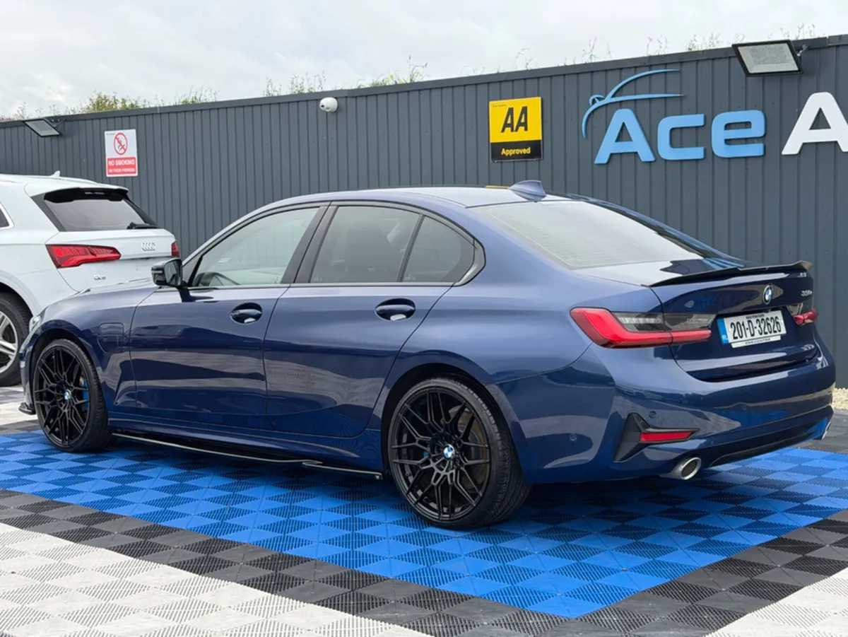 BMW 3-Series Saloon, Petrol Plug-in Hybrid, 2020, Blue