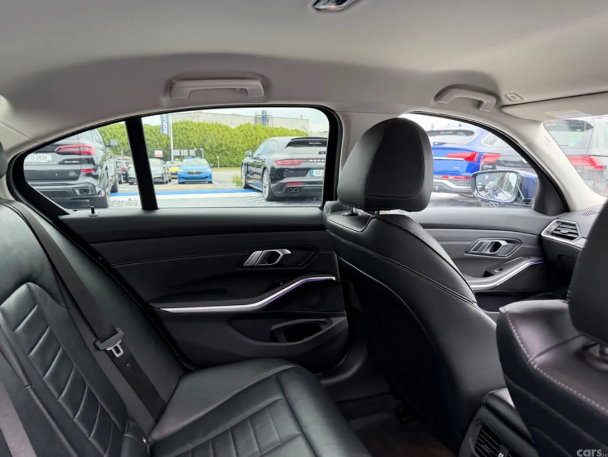 BMW 3-Series Saloon, Petrol Plug-in Hybrid, 2020, Blue