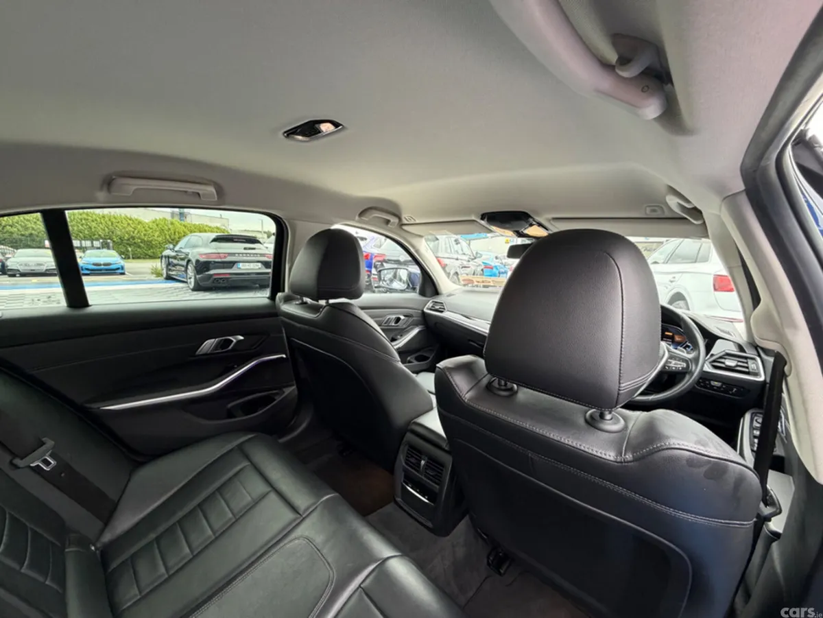 BMW 3-Series Saloon, Petrol Plug-in Hybrid, 2020, Blue