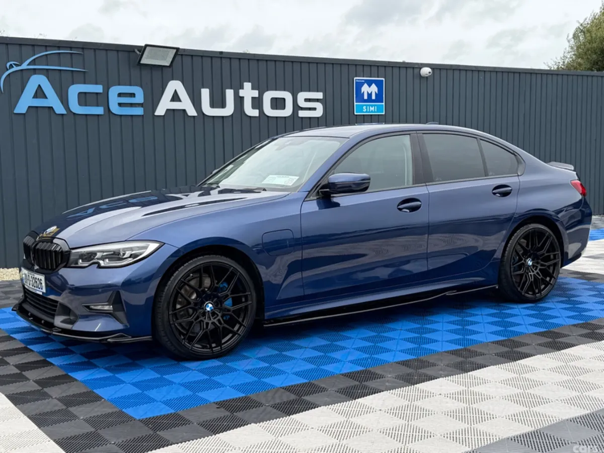 BMW 3-Series Saloon, Petrol Plug-in Hybrid, 2020, Blue