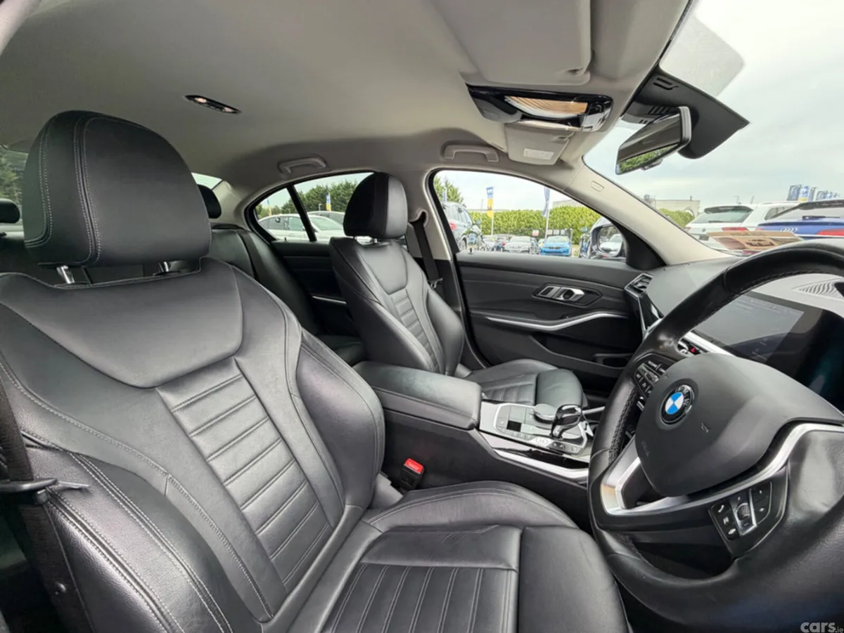 BMW 3-Series Saloon, Petrol Plug-in Hybrid, 2020, Blue