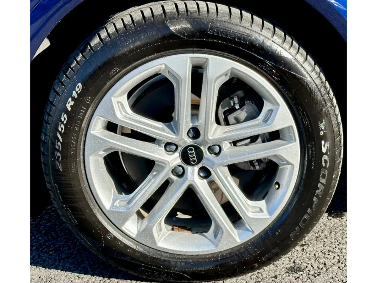 Audi Q5 SUV, Diesel, 2025, Blue
