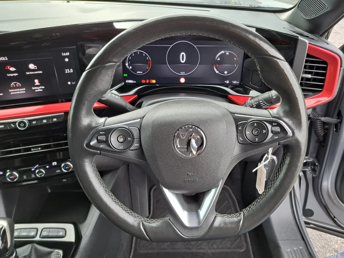Opel Mokka SUV, Petrol, 2023, Grey