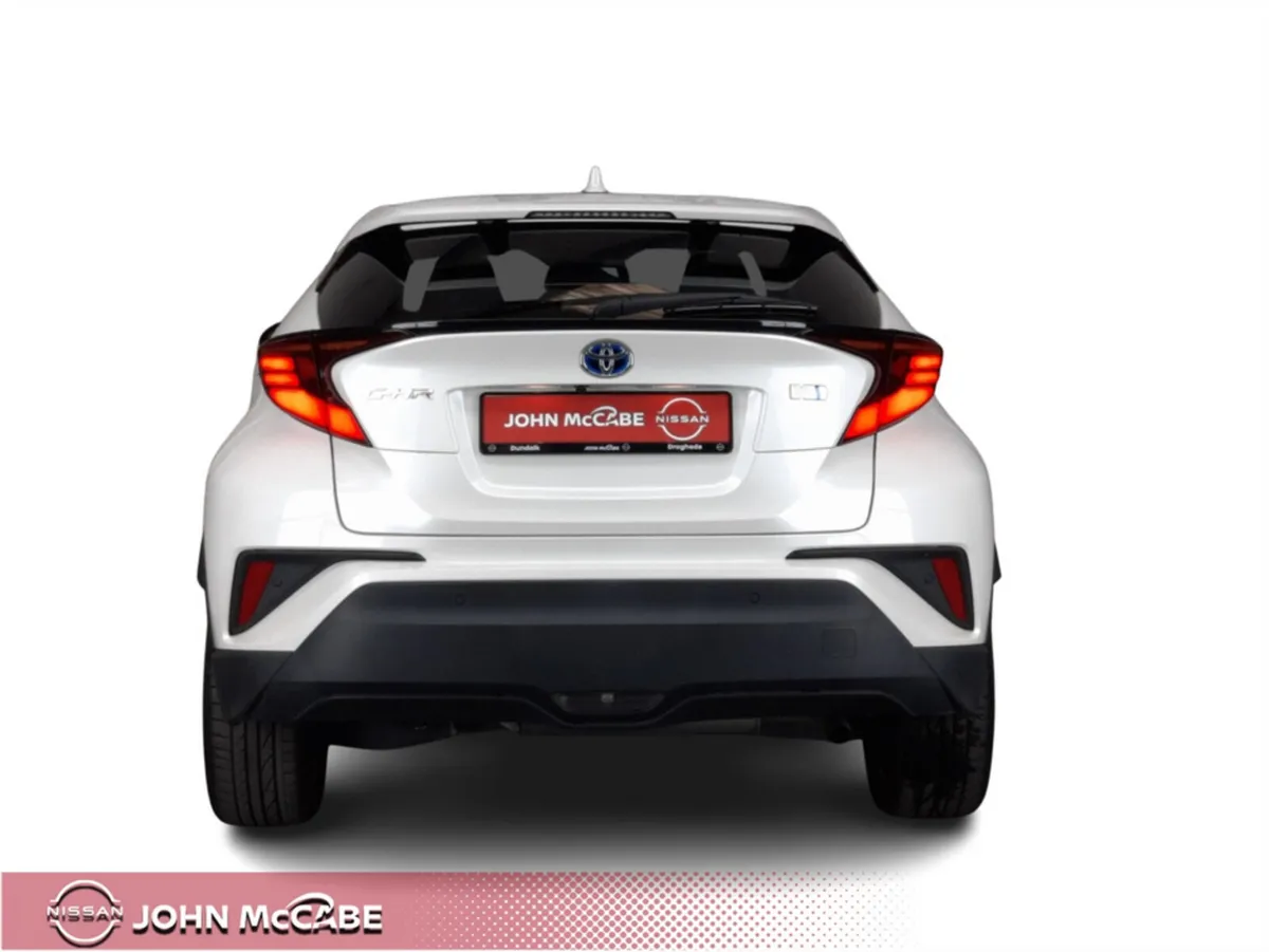 Toyota C-HR SUV, Petrol Hybrid, 2021, White