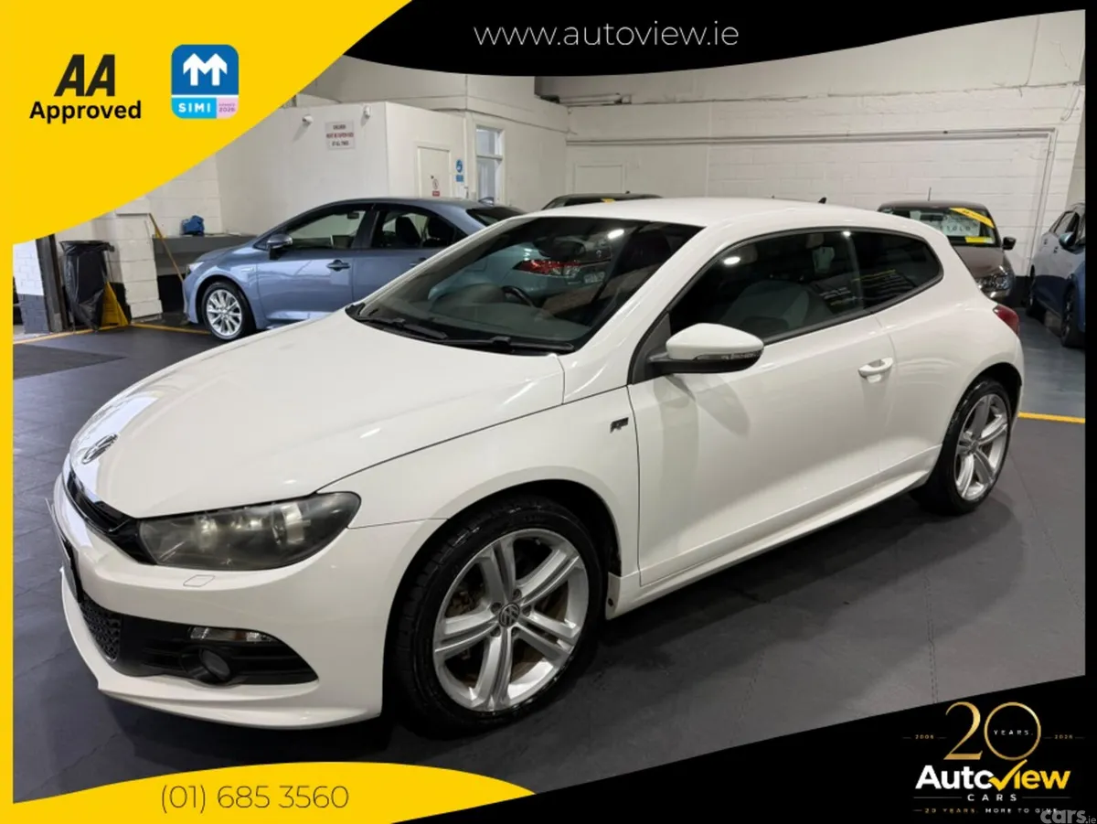 Volkswagen Scirocco Hatchback, Petrol, 2013, White
