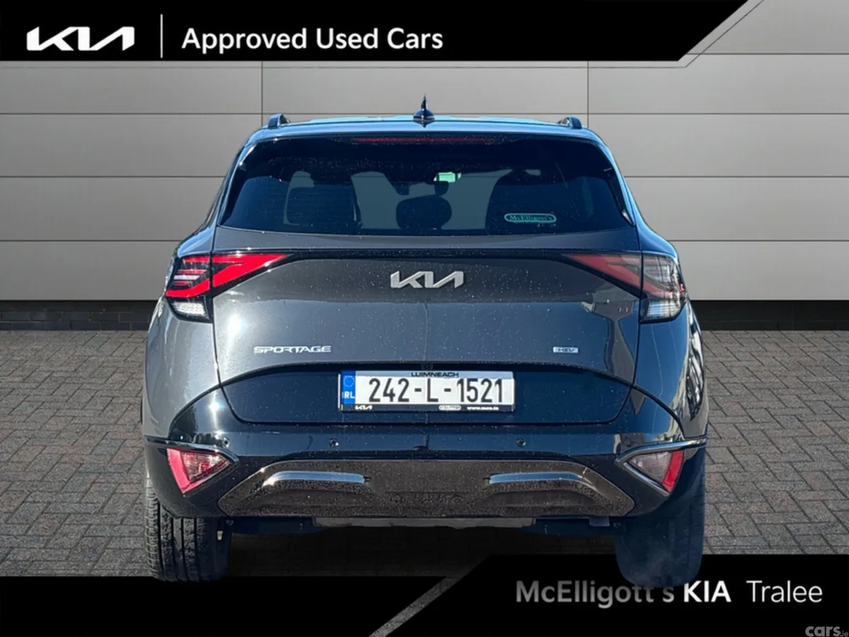 Kia Sportage MPV, Petrol Hybrid, 2024, Grey