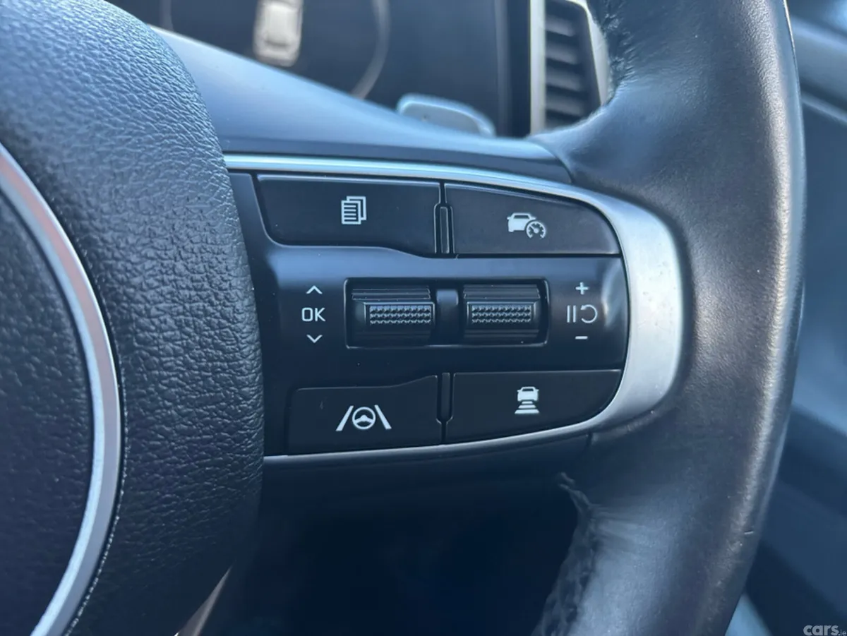 Kia Sportage MPV, Petrol Hybrid, 2024, Grey
