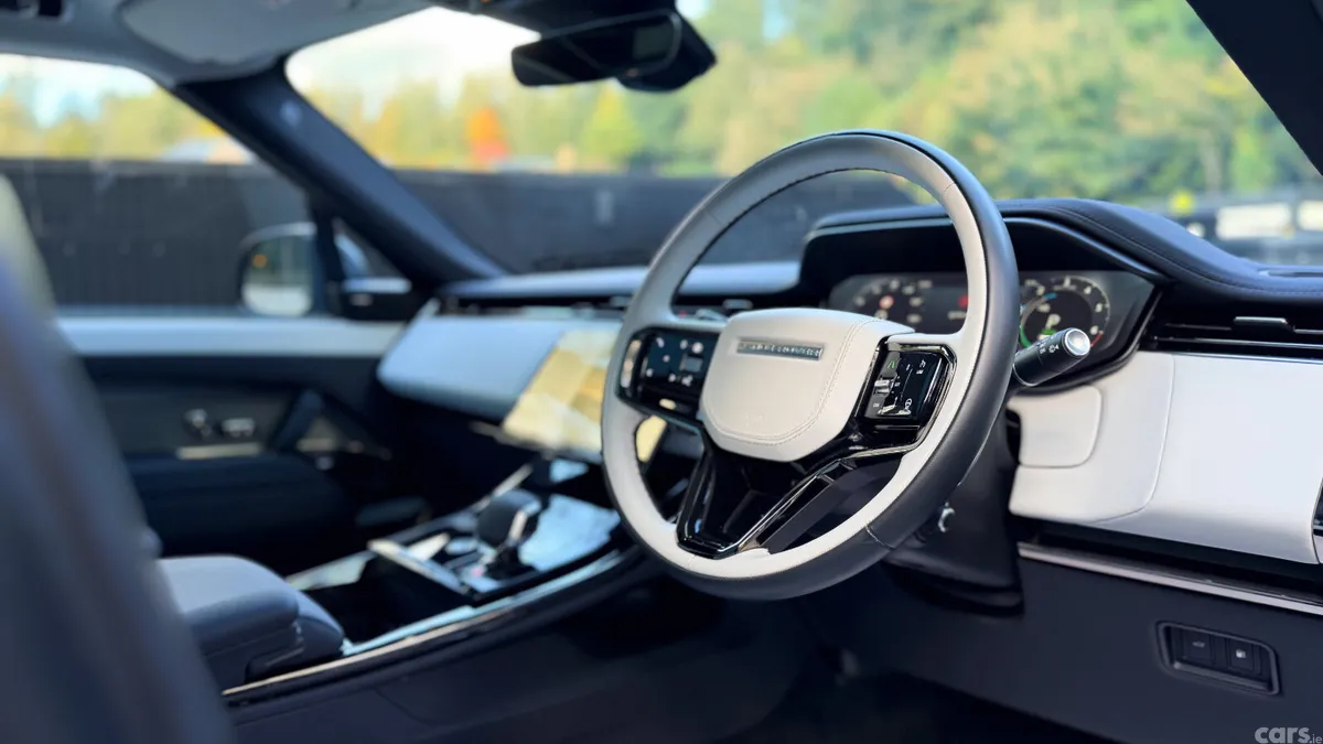 Land Rover Range Rover SUV, Petrol Plug-in Hybrid, 2023, Blue
