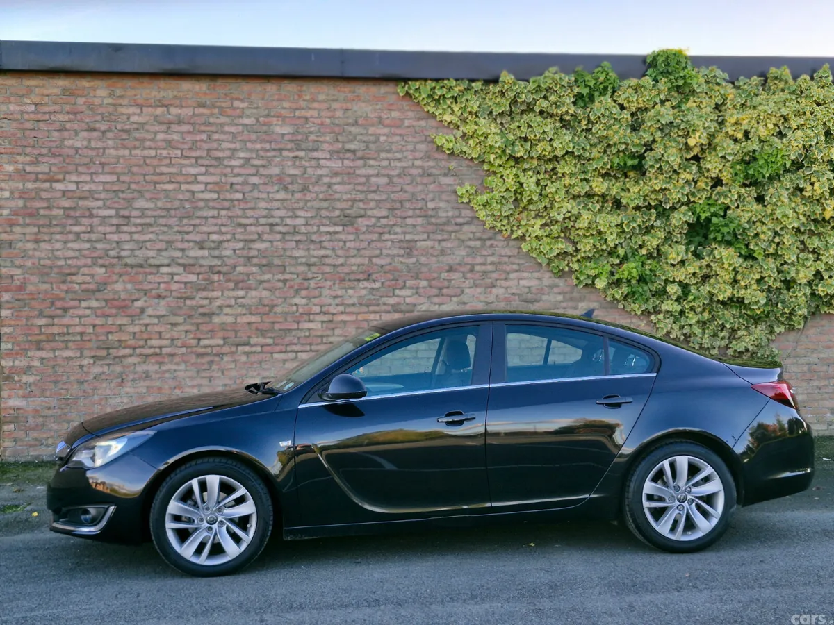 Opel Insignia Saloon, Diesel, 2016, Black