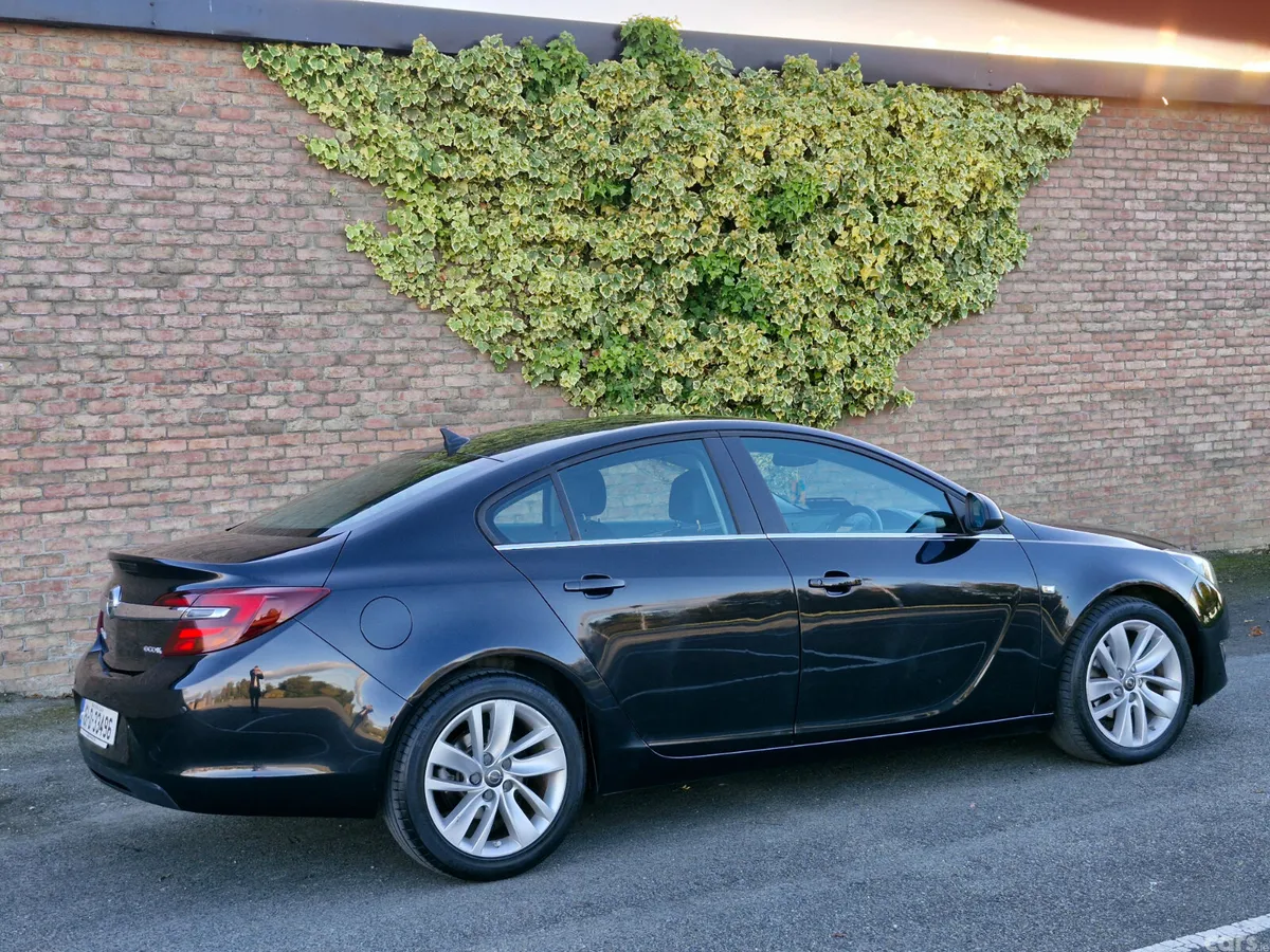 Opel Insignia Saloon, Diesel, 2016, Black