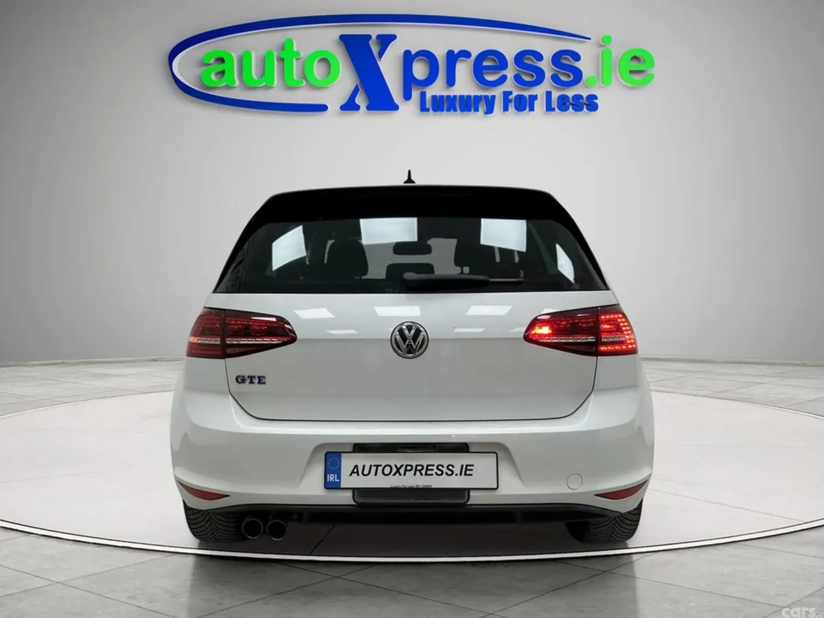Volkswagen Golf Hatchback, Petrol Plug-in Hybrid, 2017, White
