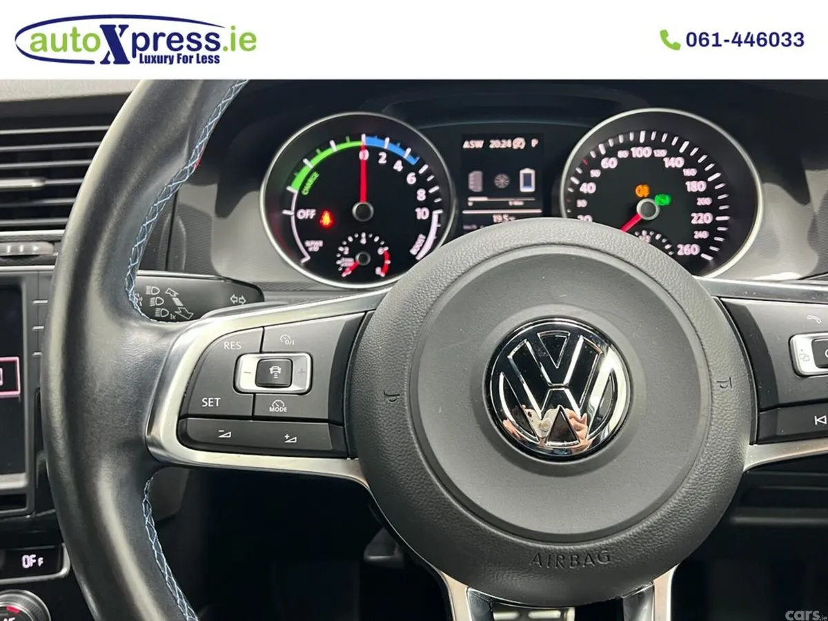 Volkswagen Golf Hatchback, Petrol Plug-in Hybrid, 2017, White