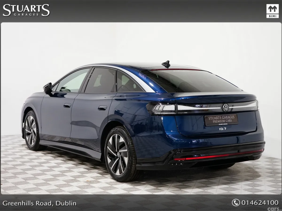 Volkswagen ID.7 Hatchback, Electric, 2026, Blue