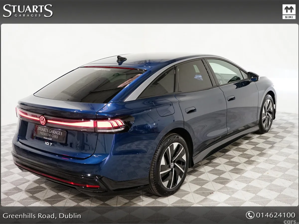 Volkswagen ID.7 Hatchback, Electric, 2026, Blue