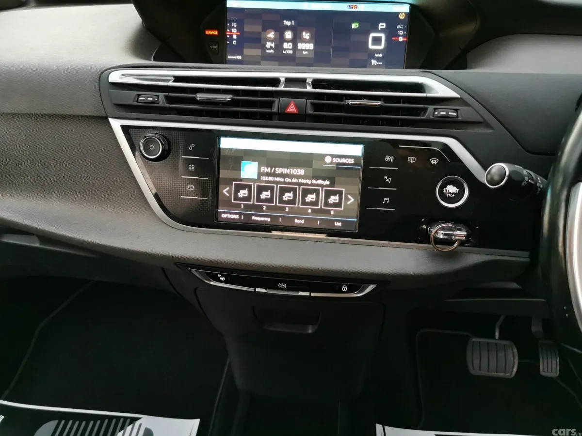 Citroen C4 Estate, Diesel, 2017, Blue