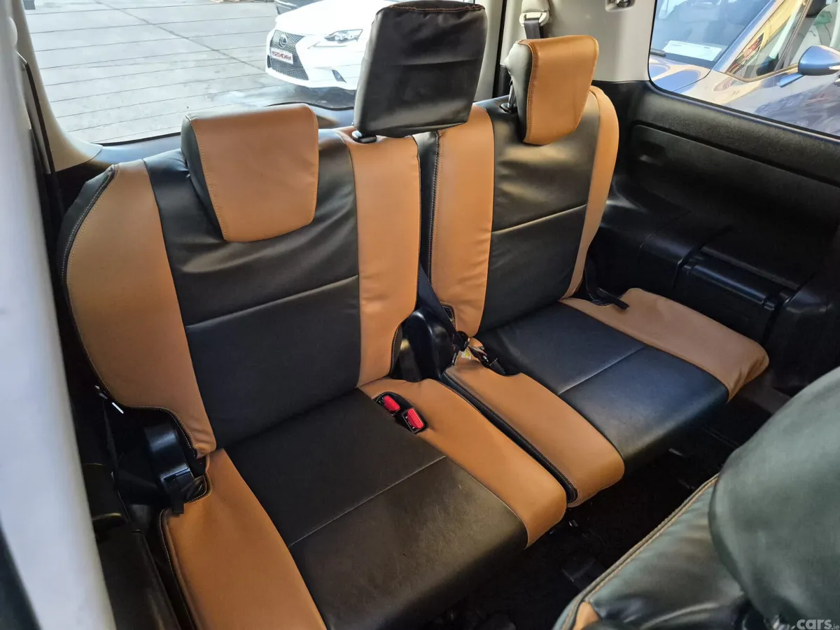 Toyota Noah MPV, Petrol Hybrid, 2016, Beige