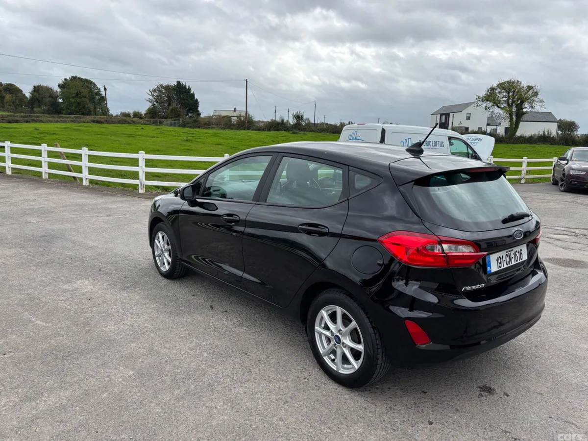 Ford Fiesta Hatchback, Petrol, 2019, Black