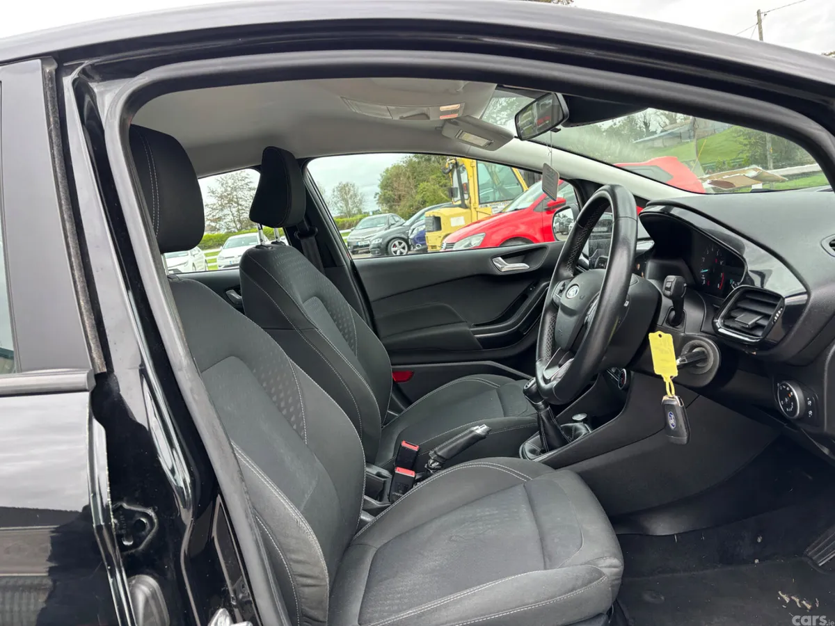 Ford Fiesta Hatchback, Petrol, 2019, Black