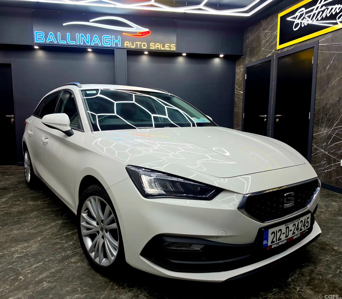 SEAT Leon Estate, Diesel, 2021, White