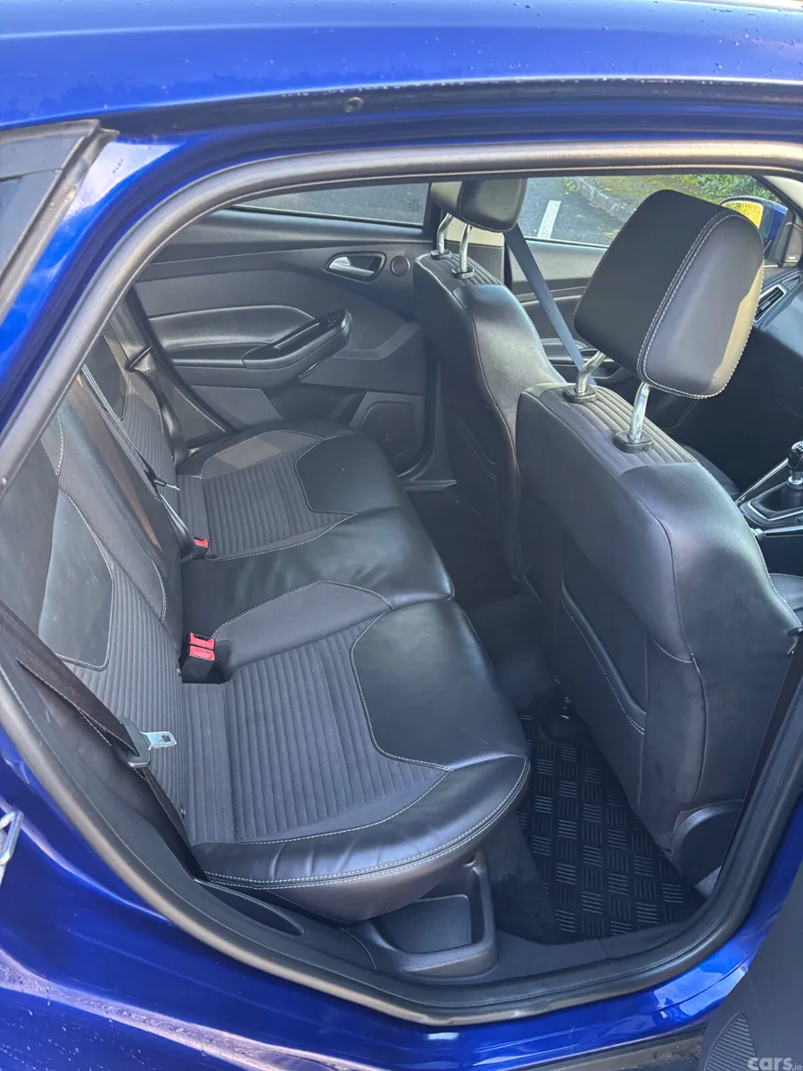 Ford Focus Hatchback, Diesel, 2016, Blue