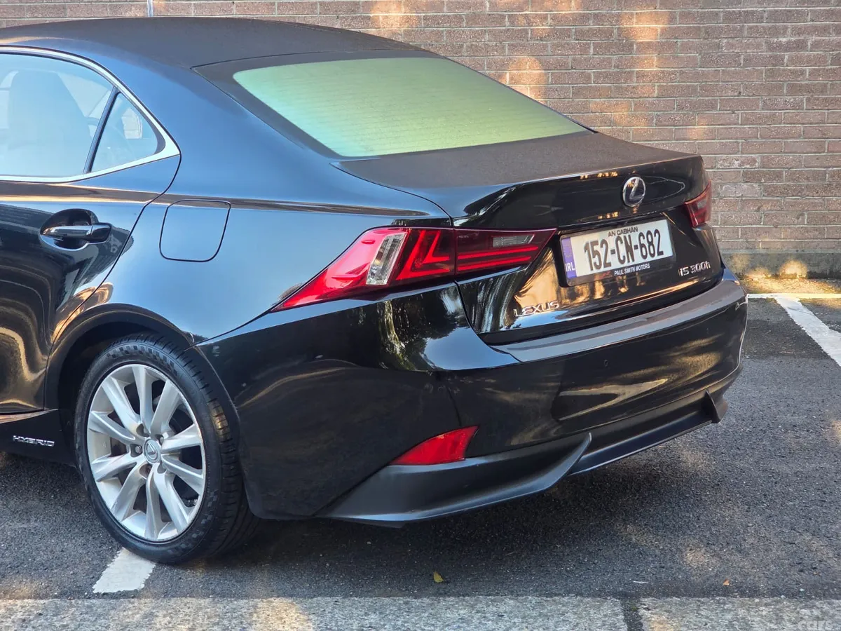 Lexus IS Saloon, Petrol Hybrid, 2015, Black