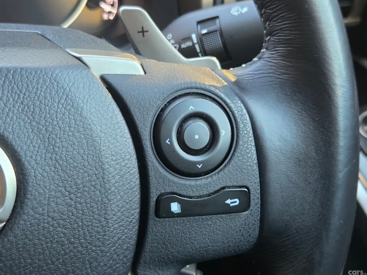 Lexus IS Saloon, Petrol Hybrid, 2015, Black