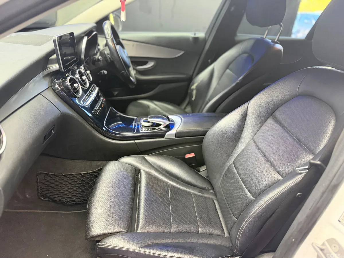 Mercedes-Benz C-Class Estate, Petrol Plug-in Hybrid, 2017, White