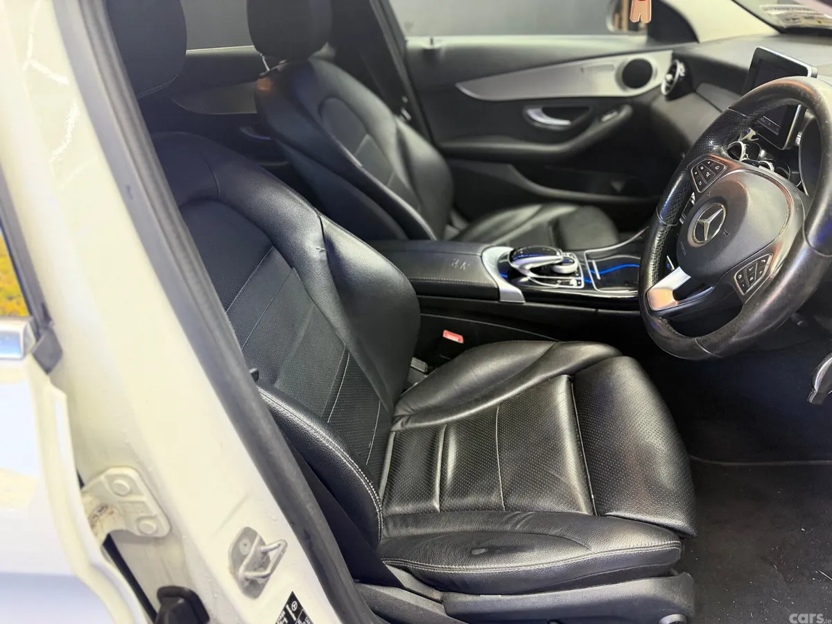 Mercedes-Benz C-Class Estate, Petrol Plug-in Hybrid, 2017, White
