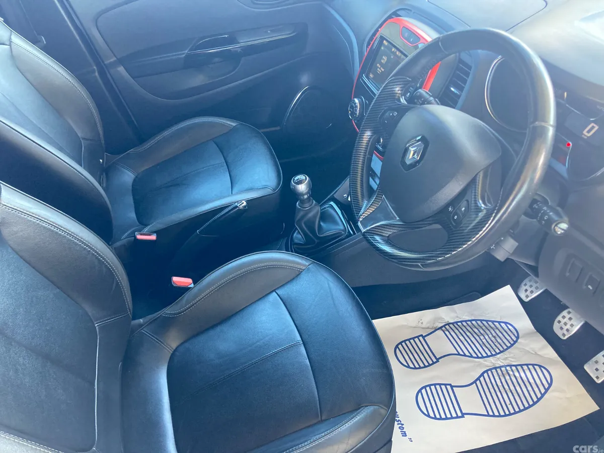 Renault Captur Hatchback, Diesel, 2017, Grey