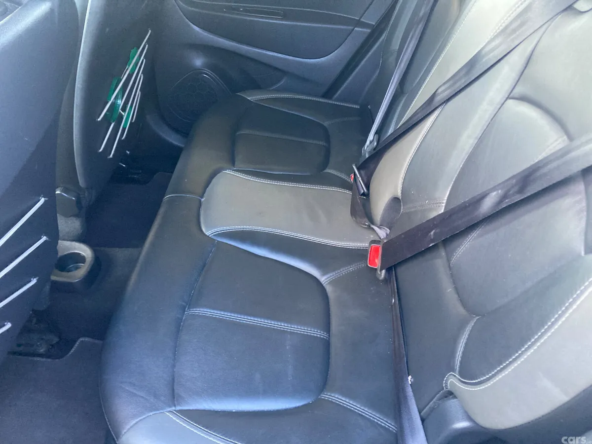 Renault Captur Hatchback, Diesel, 2017, Grey