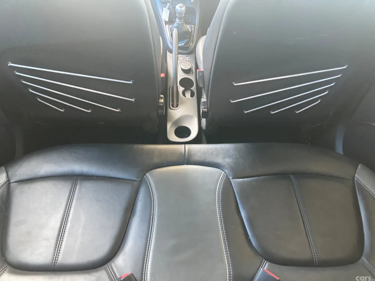 Renault Captur Hatchback, Diesel, 2017, Grey