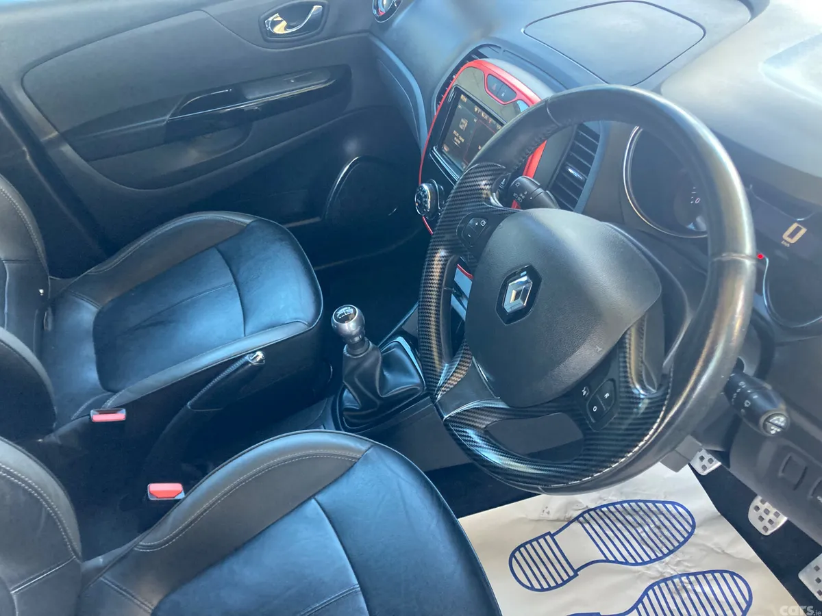 Renault Captur Hatchback, Diesel, 2017, Grey
