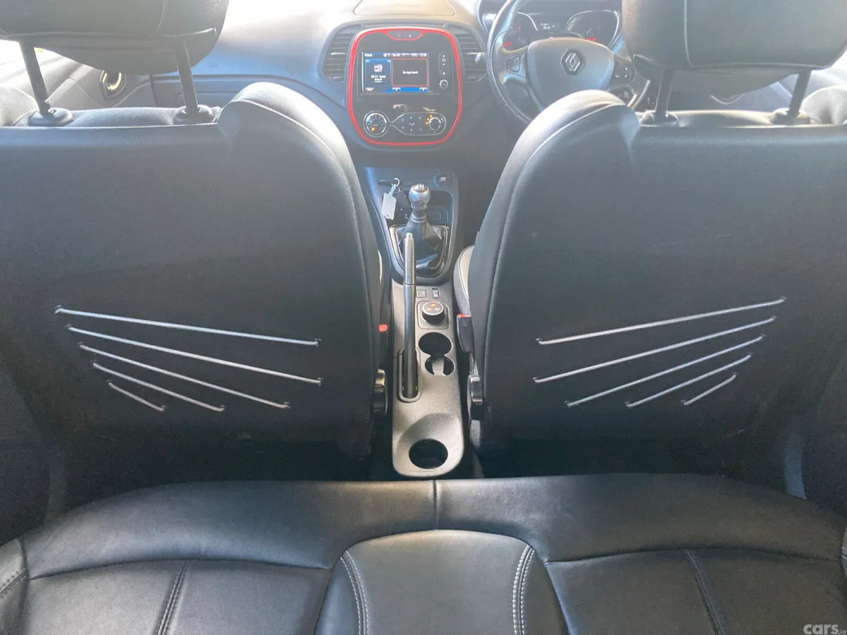 Renault Captur Hatchback, Diesel, 2017, Grey