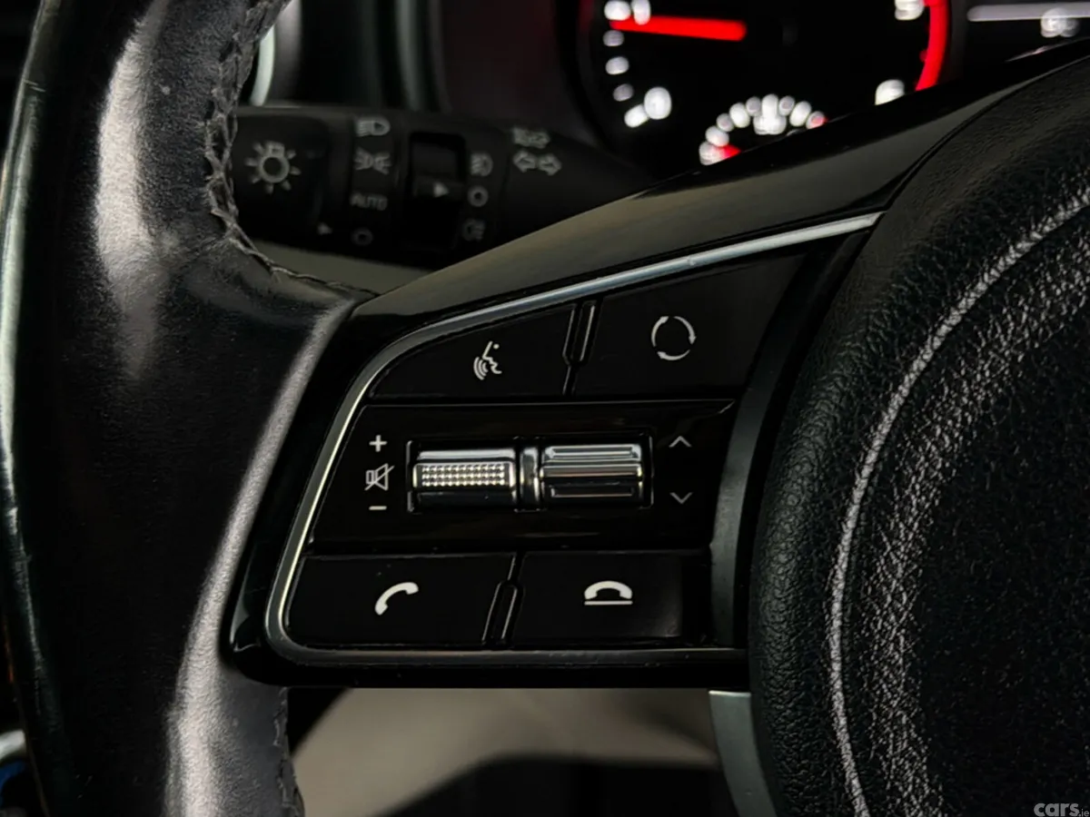 Kia Sportage SUV, Diesel, 2019, Red