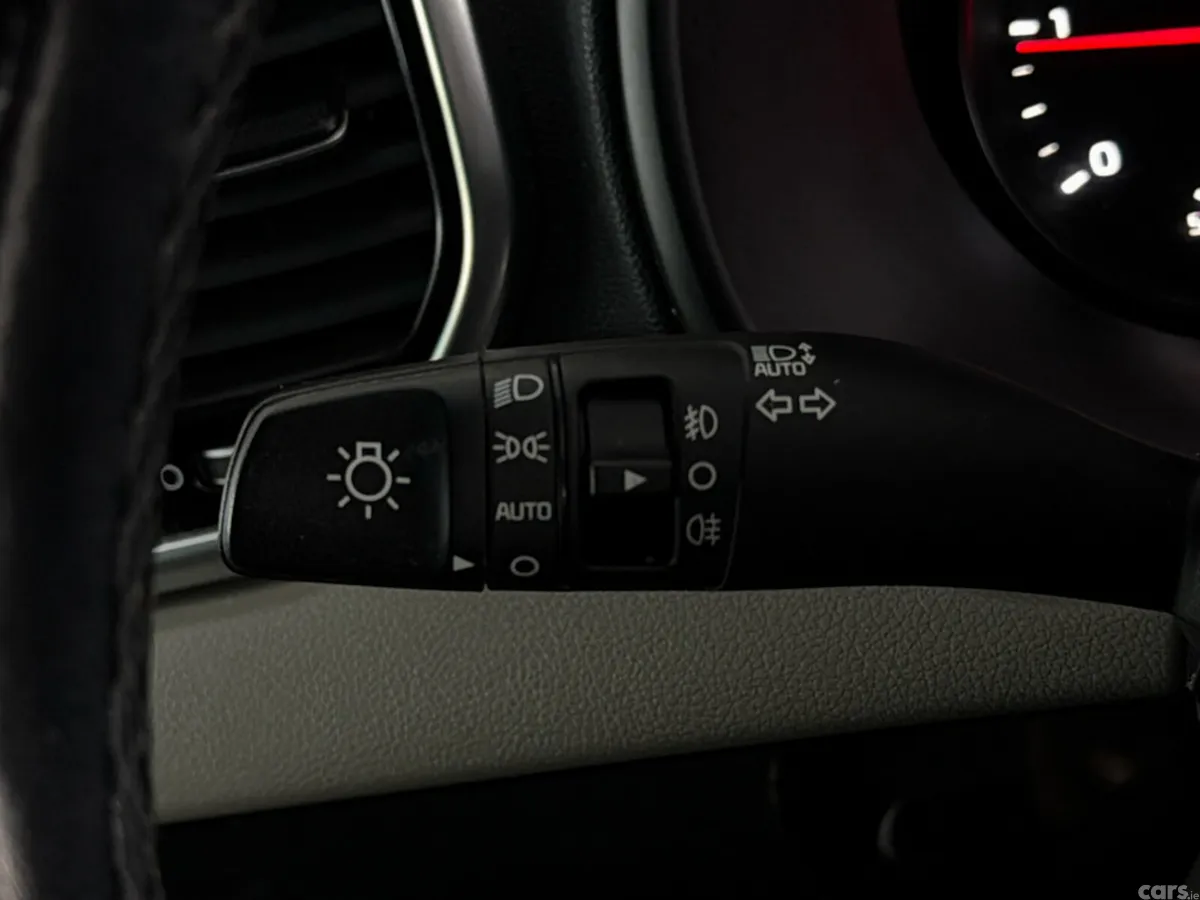 Kia Sportage SUV, Diesel, 2019, Red