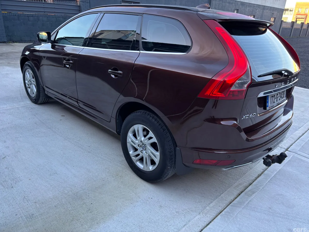 Volvo XC60 SUV, Diesel, 2017, Brown