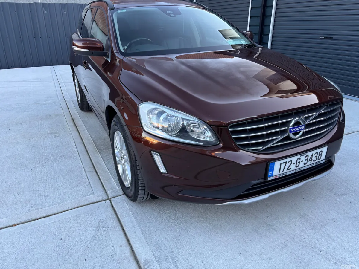 Volvo XC60 SUV, Diesel, 2017, Brown