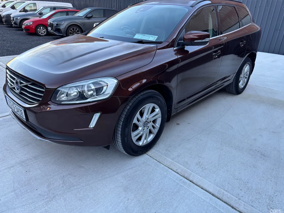 Volvo XC60 SUV, Diesel, 2017, Brown