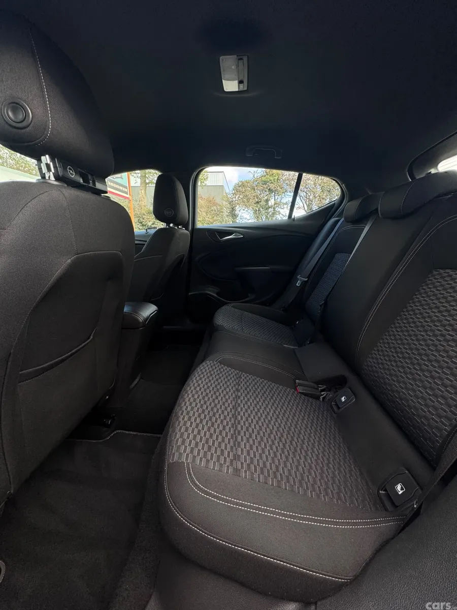 Opel Astra Hatchback, Diesel, 2017, Grey