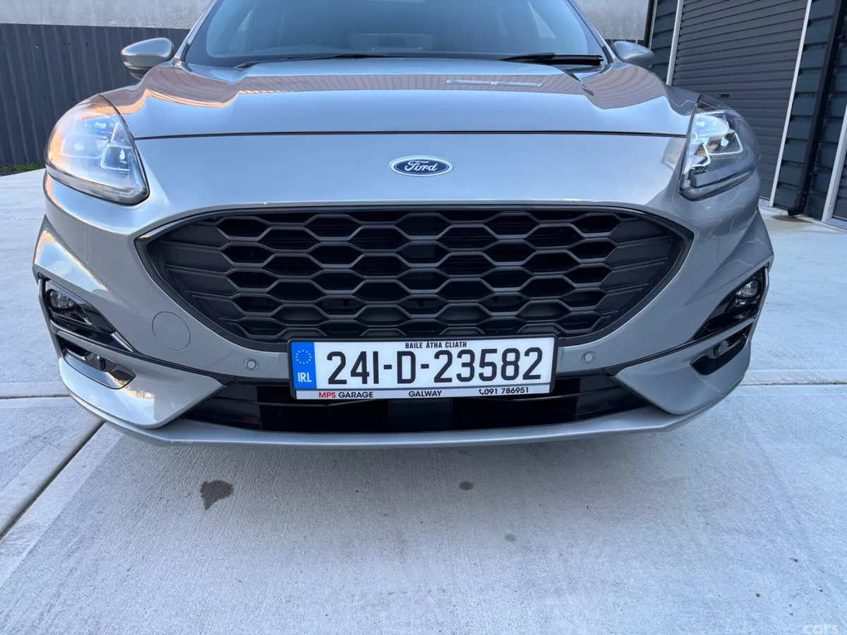 Ford Kuga SUV, Petrol Plug-in Hybrid, 2024, Grey