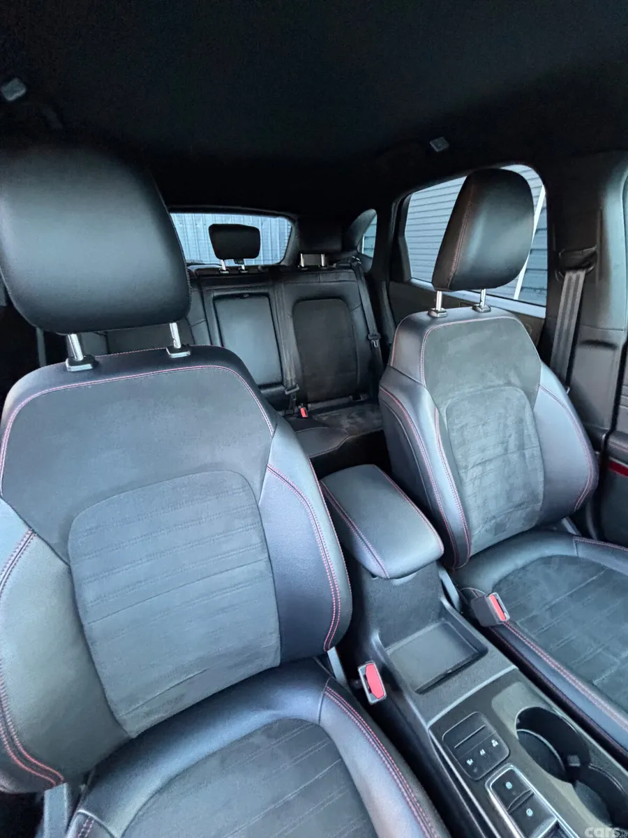 Ford Kuga SUV, Petrol Plug-in Hybrid, 2024, Grey