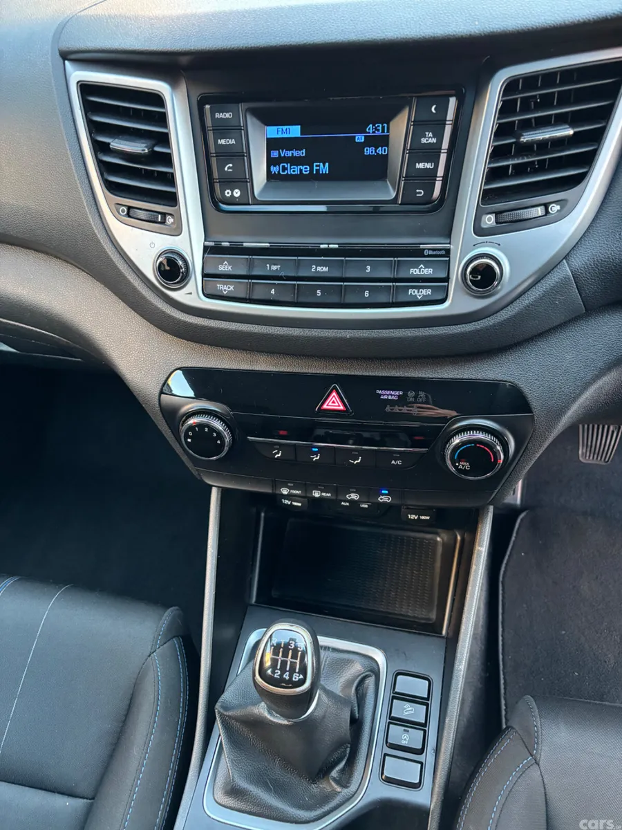 Hyundai Tucson SUV, Diesel, 2016, Red