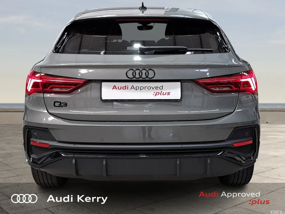 Audi Q3 Hatchback, Diesel, 2023, Grey