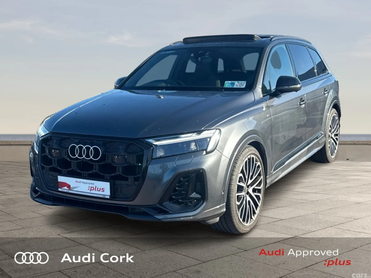 Audi Q7 Hatchback, Petrol Plug-in Hybrid, 2026, 