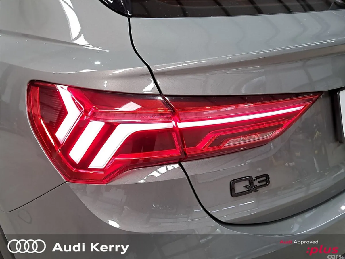 Audi Q3 Hatchback, Diesel, 2023, Grey